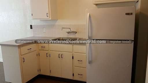 2nd image of 971 Hilyard St APT 5