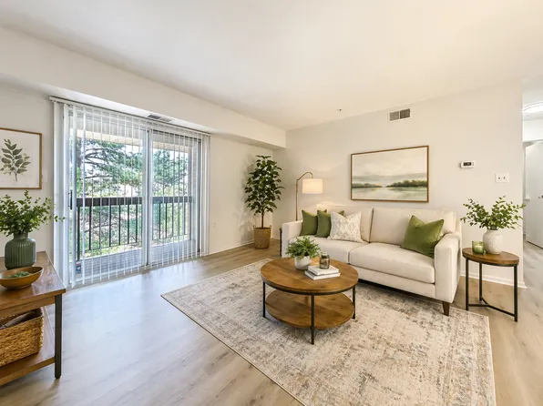 8 Lockhart Cir APT K, Forest Hill, MD 21050