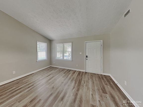 3rd image of 5805 Hadrian Dr