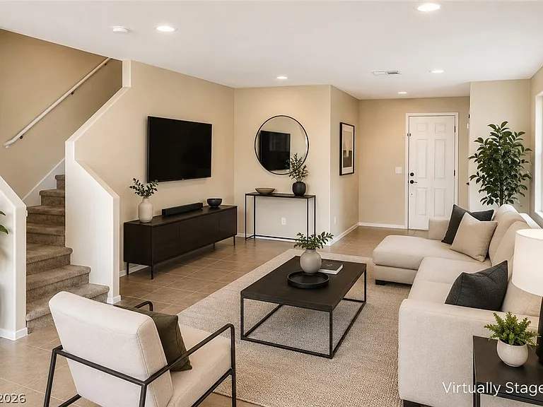 849 Pittston Ave — Photo 4