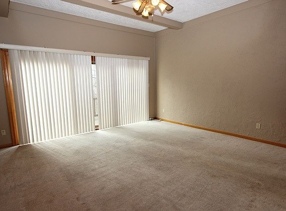 Living Room w/ doors to deck