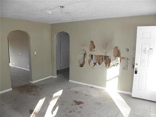 3rd image of 11526 E 10th St S