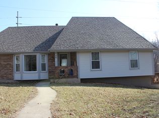 5901 Larson Ave, Kansas City, MO 64133