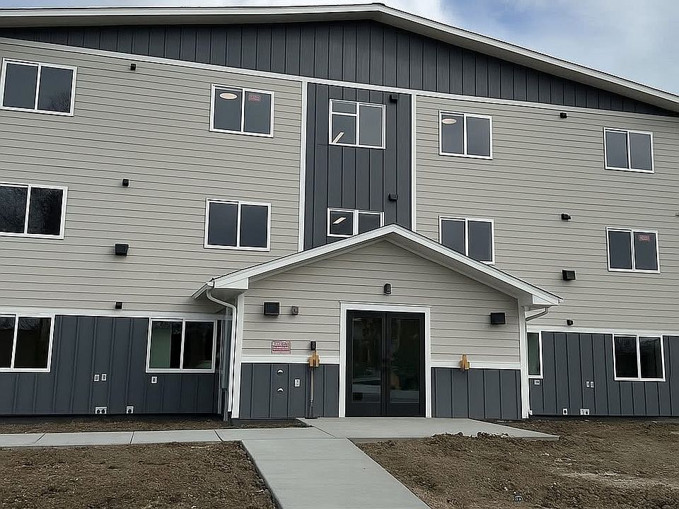1st image of 2501 8th Ave N #3