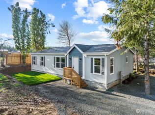 419 Shannon Lewis Ln, Winlock, WA 98596