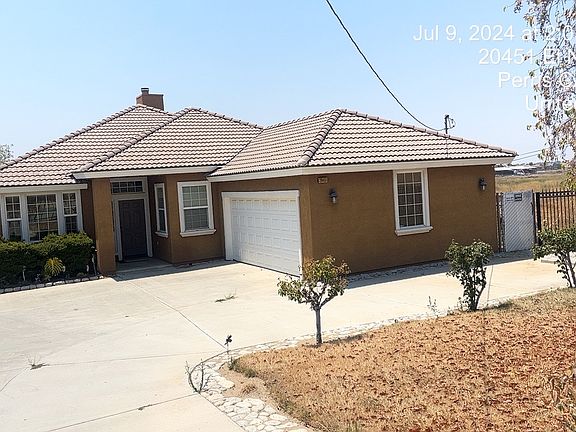 5th image of 20451 El Nido Ave