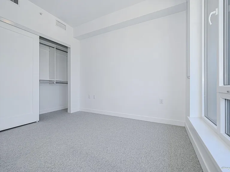 6859 Cambie St #2XX — Photo 9