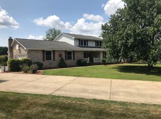 5295 Crestdale Cir, Louisville, OH 44641