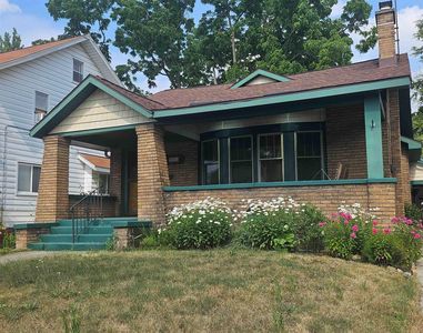2022 College Ave SE, Grand Rapids, MI, 49507