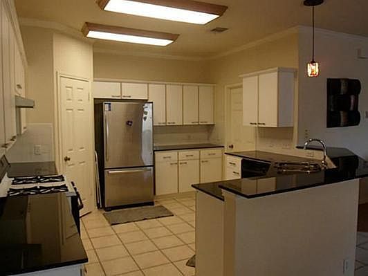 4th image of 1512 Emperor Ct