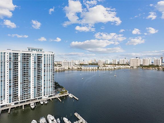 4th image of 17111 Biscayne Blvd Unit 2205