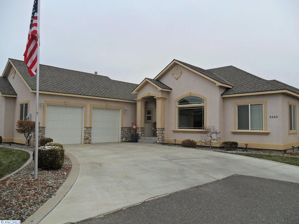 3323 W Canyon Lakes Dr, Kennewick, WA 99337 Zillow