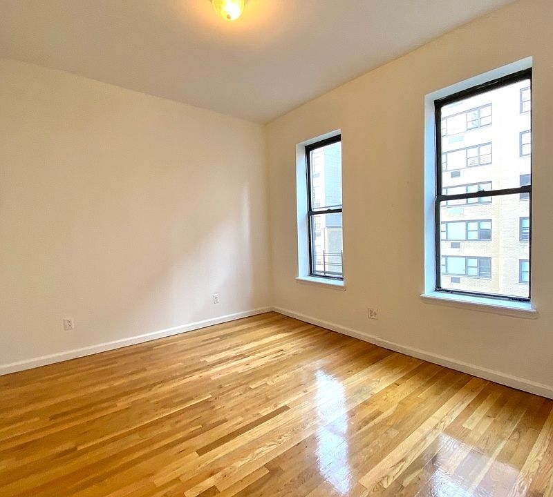 1st image of 433 E 80th St #25B