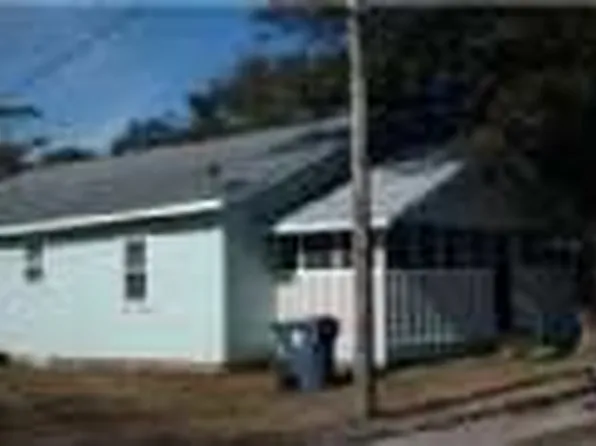 505 3rd St N, Carolina Beach, NC 28428