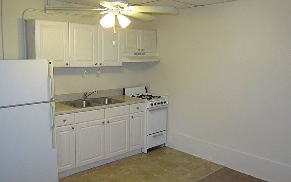3rd image of 509 N Fort Harrison Ave APT 2A