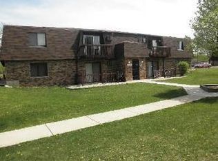 11611 197th St APT 7, Mokena, IL 60448