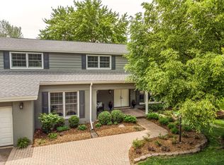 993 Bosworthfield Rd, Barrington, IL 60010