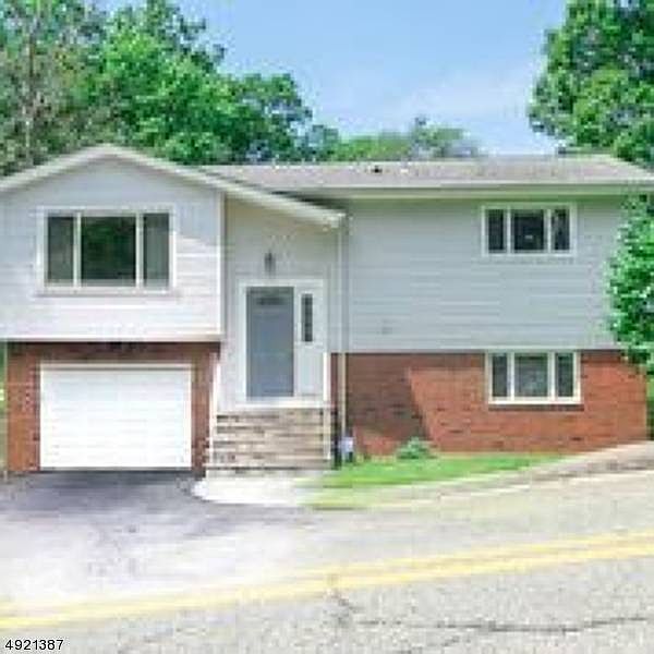 1st image of 111 Durban Ave