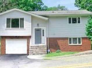 111 Durban Ave, Hopatcong, NJ 07843