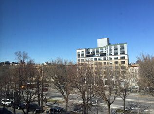 352 Eastern Pkwy APT 4N, Brooklyn, NY 11225
