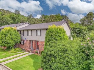 1962 Meadowbrook Cir, Dalton, GA