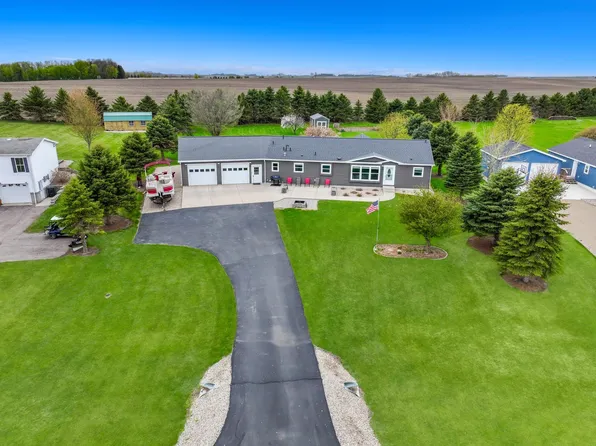 25 Lake Shetek Dr, Slayton, MN 56172