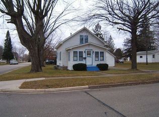 941 S Bartlett St, Shawano, WI 54166