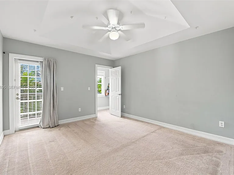1419 SW 21st Ct — Photo 29