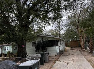 1242 Basin St, Pensacola, FL 32534