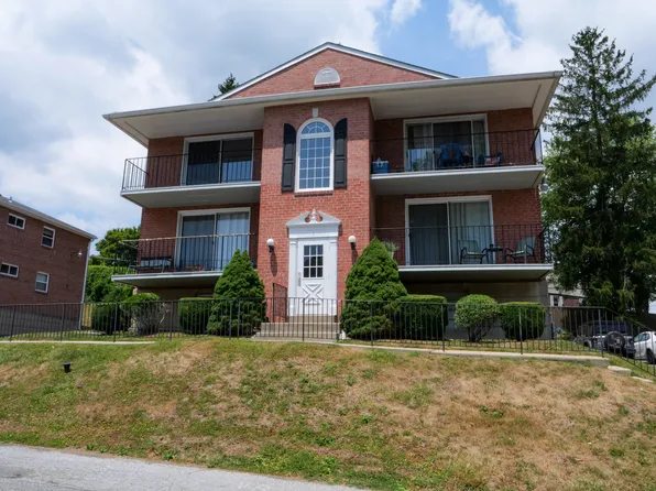 422 E Woodland Ave #3D, Springfield, PA 19064