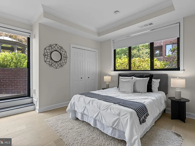 1080 Wisconsin Ave NW #1003 — Photo 18