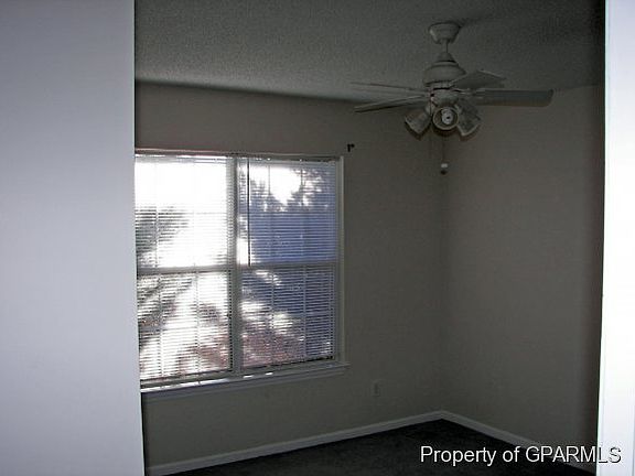 5th image of 2703 Richard Drive #A