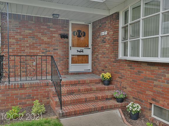 2nd image of 16-37 Parmelee Ave