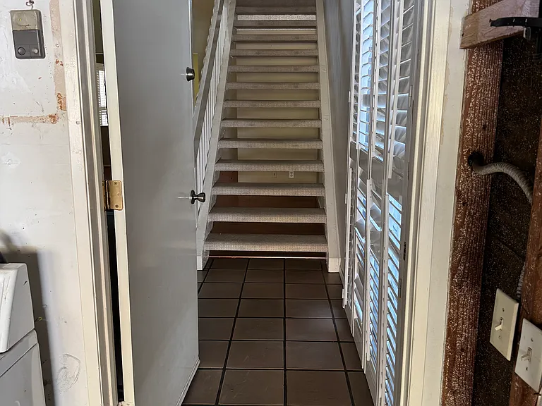 2869 Gingerwood Cir — Photo 2
