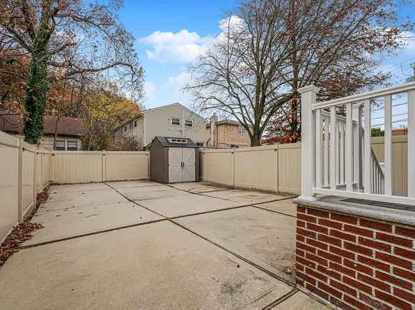 115 Sheraden Avenue image 30 of 31