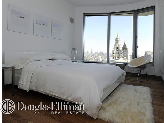 3rd image of 8 Spruce St APT 65H