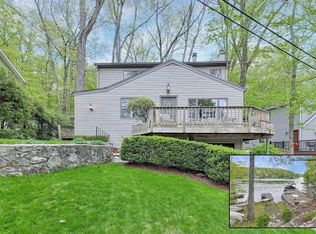 16 South Rd, Bloomingdale, NJ 07403