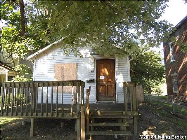 1st image of 812 N 33rd St