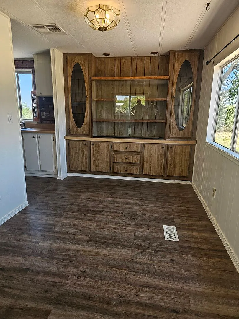 Quiet and comfortable just outside of Bisbee city limits — Photo 4