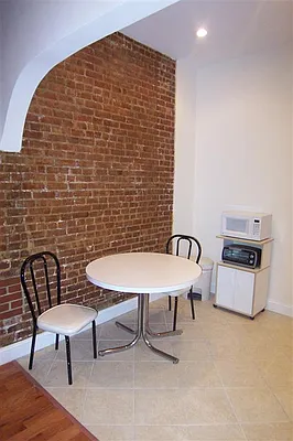 Rented by Susan Finkel, LREB | media 18