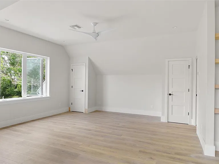 3222 Holliday Ave — Photo 13