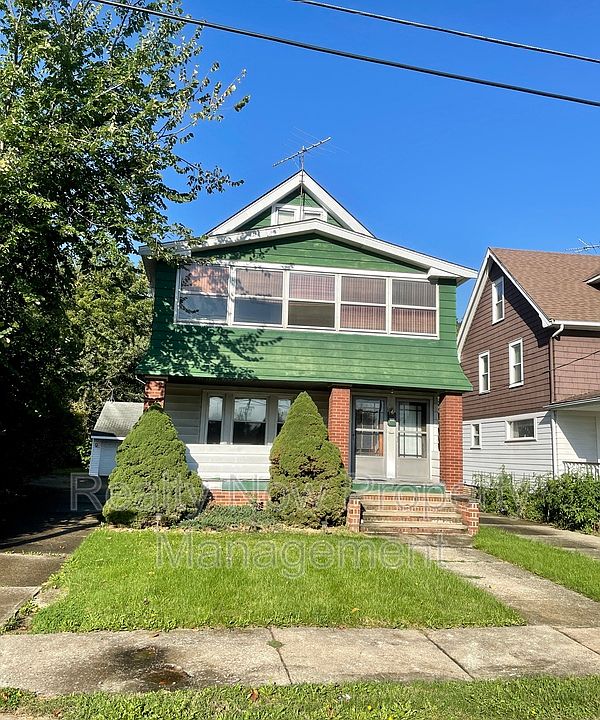 1st image of 1044 Mozina Dr