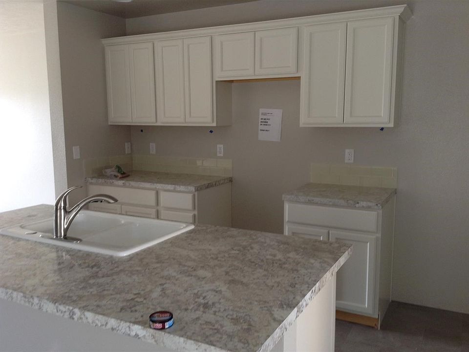 2nd image of 4502 N Elsinore Ave