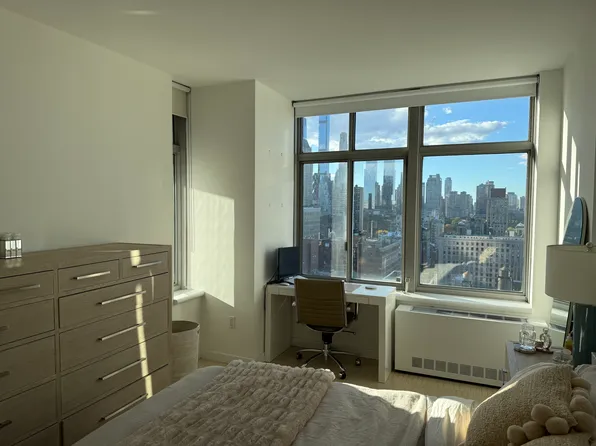 188 East 64th Street image 33 of 34