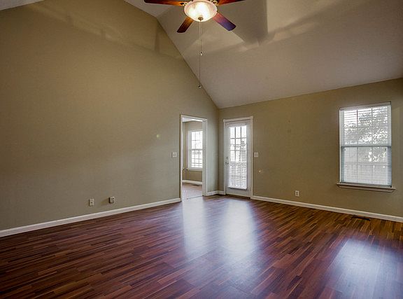 4th image of 2091 Bolden Dr
