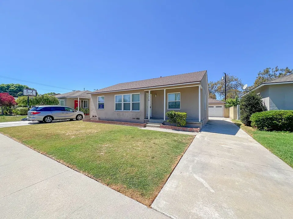 4719 Montair Ave