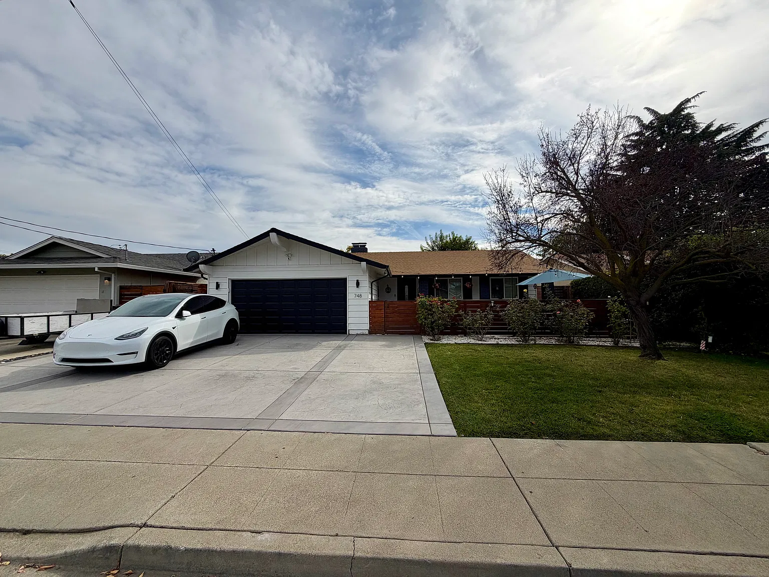 3 bed, 1484 sqft, $4,500 — Photo 3