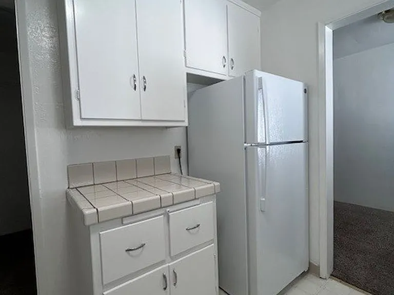 905 Santa Clara Ave #K — Photo 7