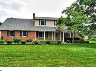 42 Oak Leaf Ln, Doylestown, PA 18901