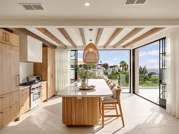 Earthy tones and modern finishes for inspired cooking.